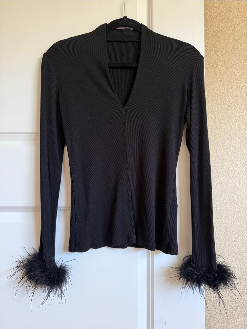 Black Feather Cuff Ribbed V-Neck Long Sleeve Top